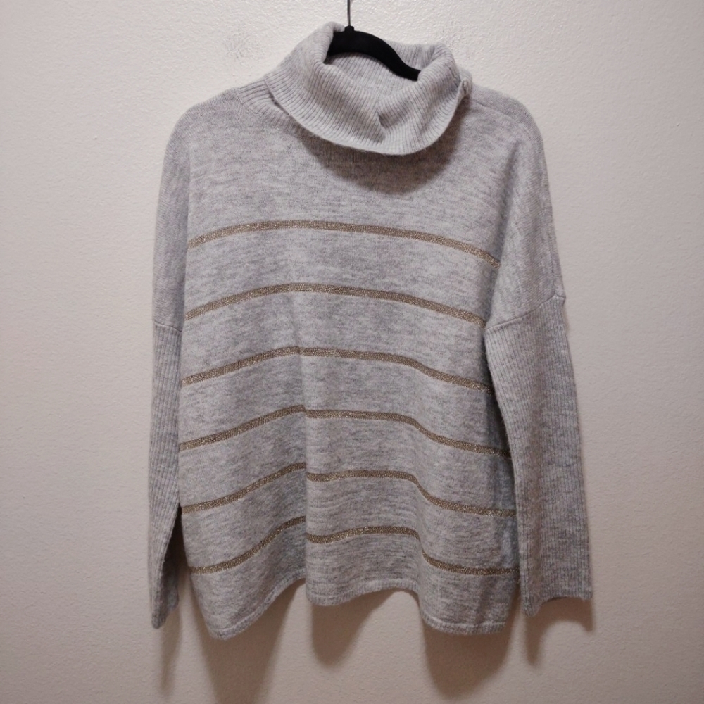 Cupcakes and Cashmere Stripe Turtleneck Sweater Small